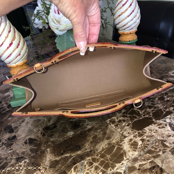 AUTH Louis Vuitton Roxbury Drive 🌸PERFECT COND🌸 - Picture 7 of 8